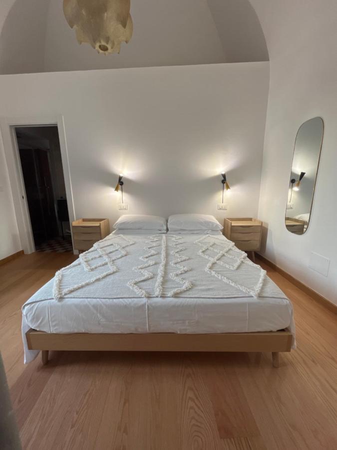 Palazzo Lamantea Boutique Rooms Bisceglie Ngoại thất bức ảnh